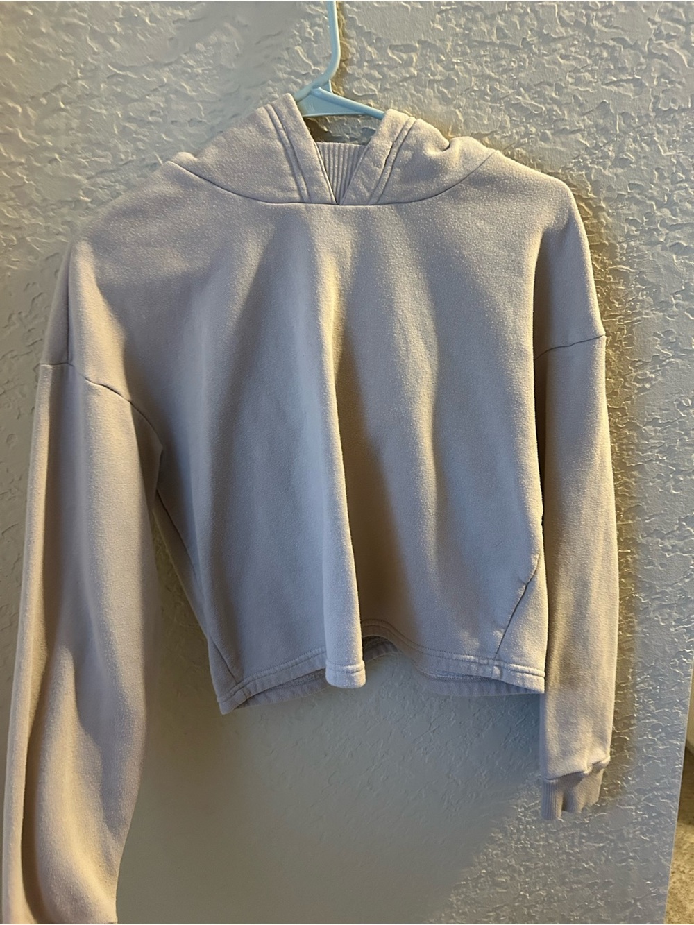 90 Degree By Reflex Cropped Hoodie in Light Beige